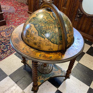 Vintage Lift Top Globe Bar C. 1950s