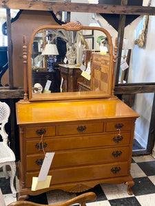 Thomasville Brand American Chest w/ Mirror C. 1960s