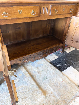 French Provincial Oak Sideboard C. 1940s