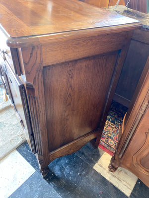 French Provincial Oak Sideboard C. 1940s