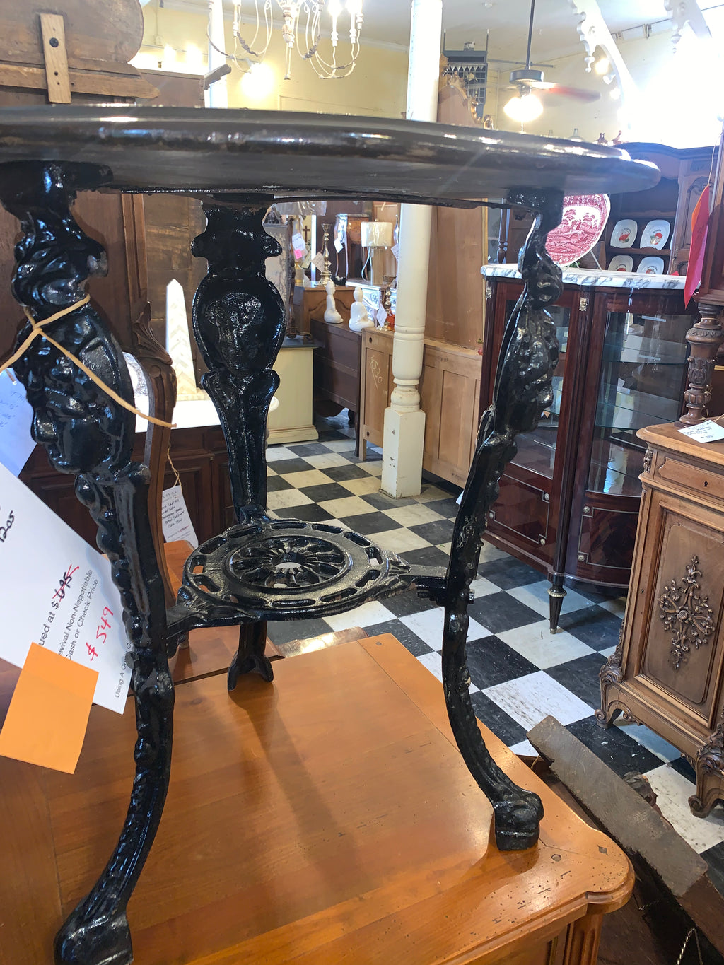 Iron Base English Pub  c.1920s