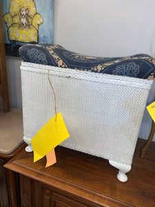 Vintage Wicker Hamper