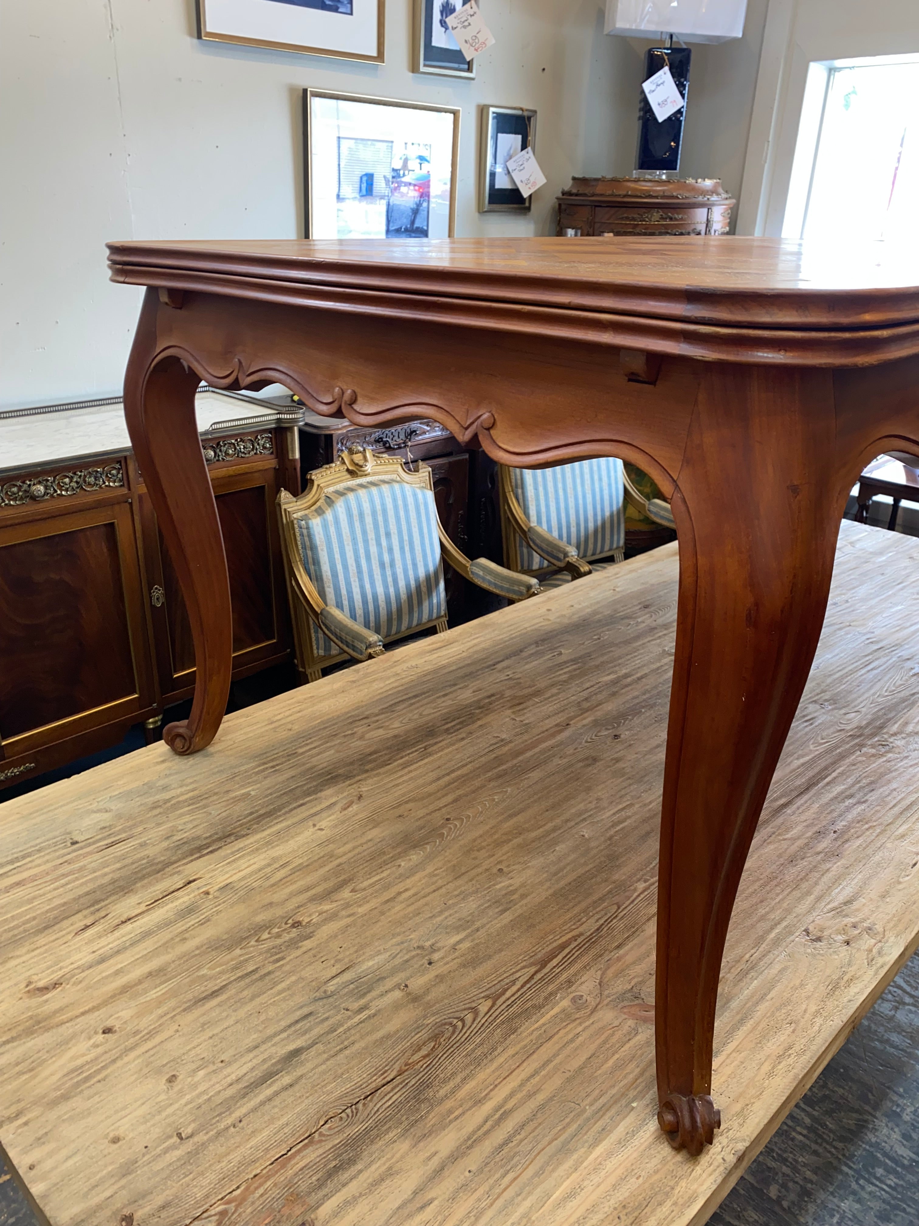 French Fruitwood Draw Leaf Dining Table C. 1930s