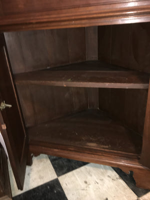 American Mahogany Federal Style Corner Cabinet c.1940s