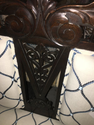 Newly Reupholstered American Settee GREAT TEXTILE