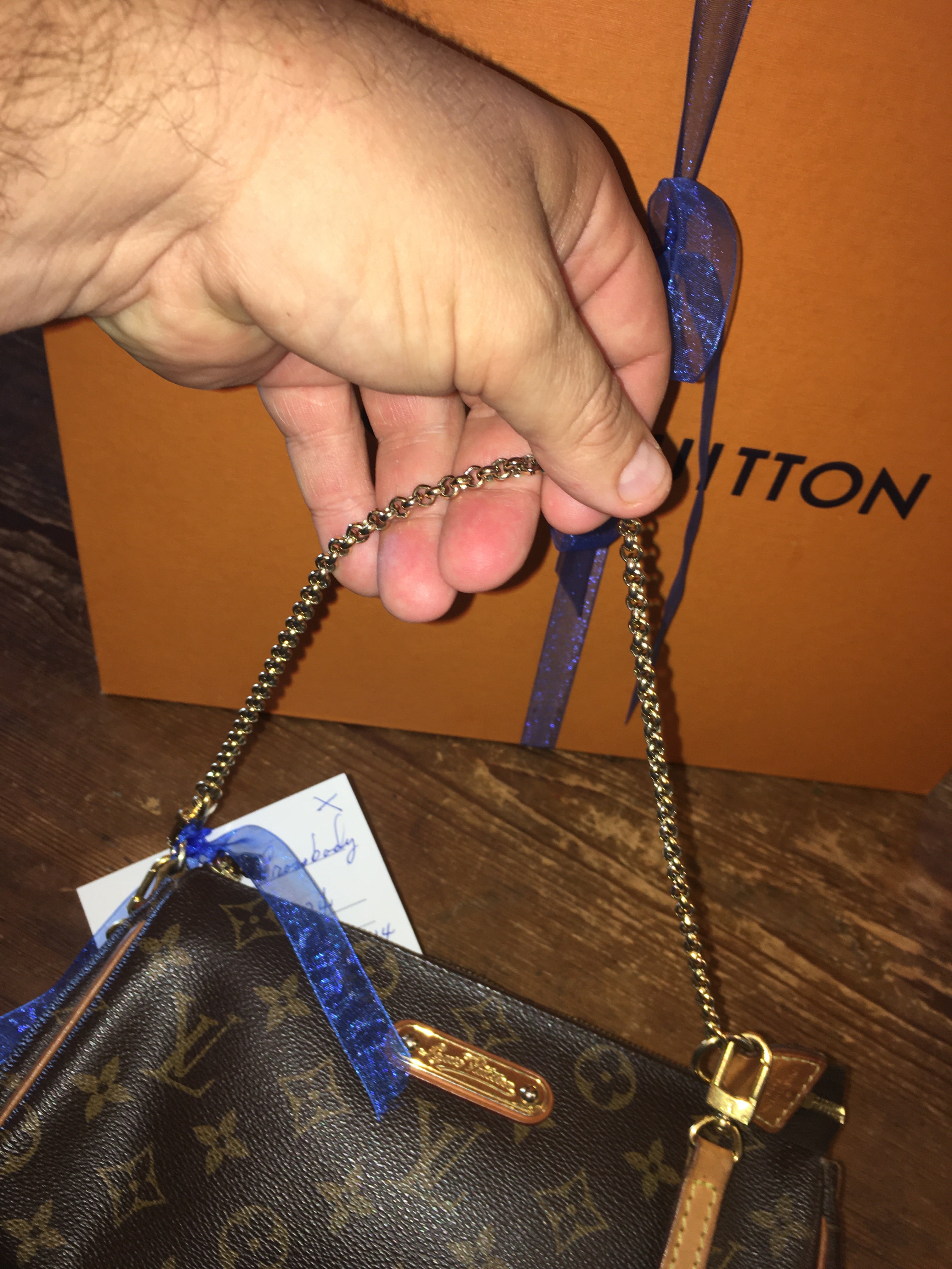 Eva Crossbody