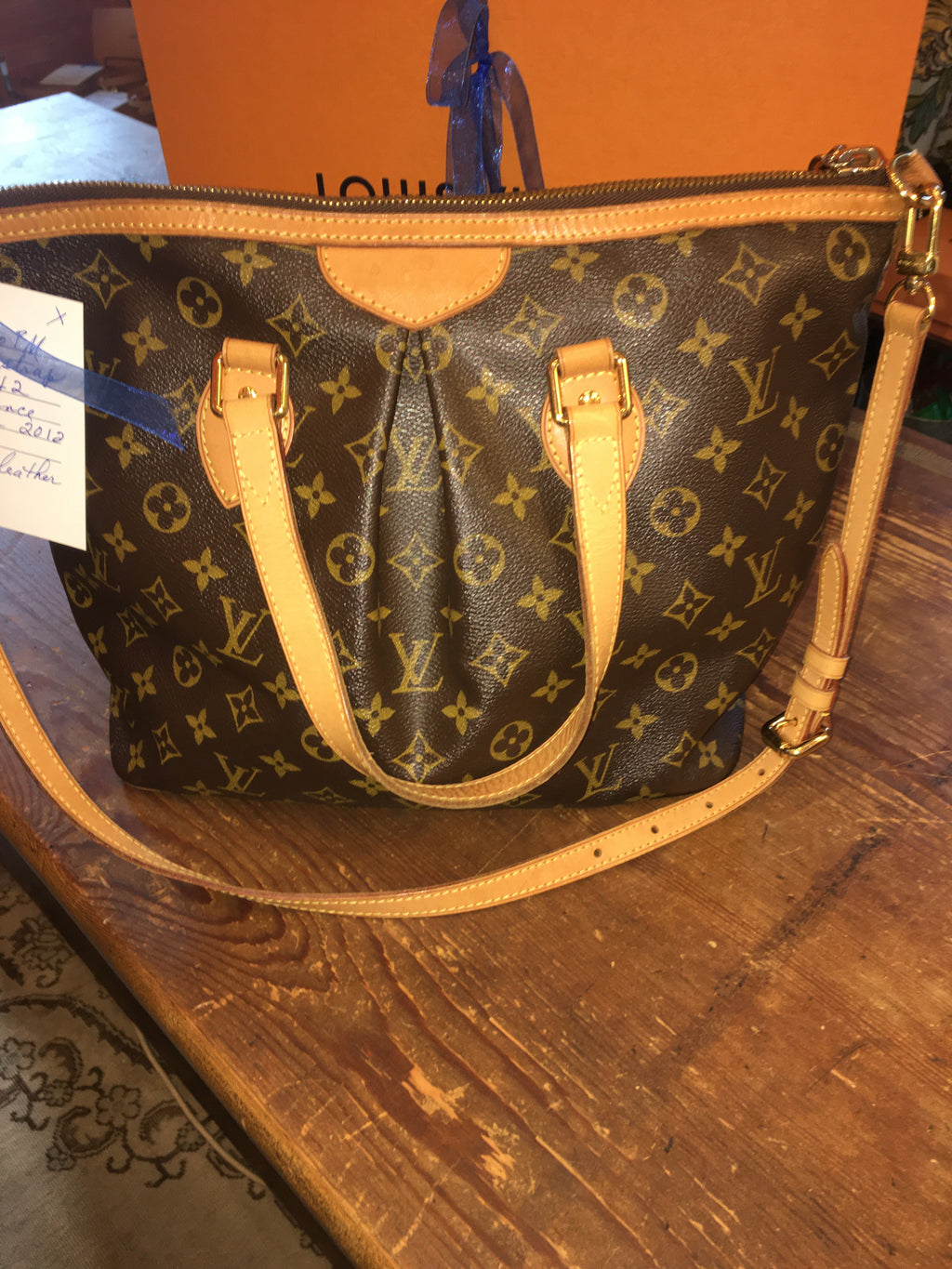 Palermo PM ( HAS SHOULDER STRAP)