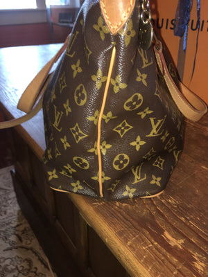 Palermo PM ( HAS SHOULDER STRAP)