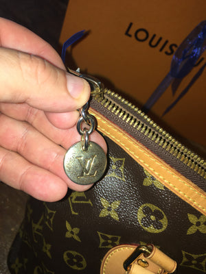 Palermo PM ( HAS SHOULDER STRAP)