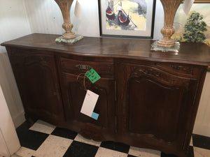 HARD TO FIND MEDIUM SIZE COUNTRY FRENCH DARK OAK SIDEBOARD  c.1920s