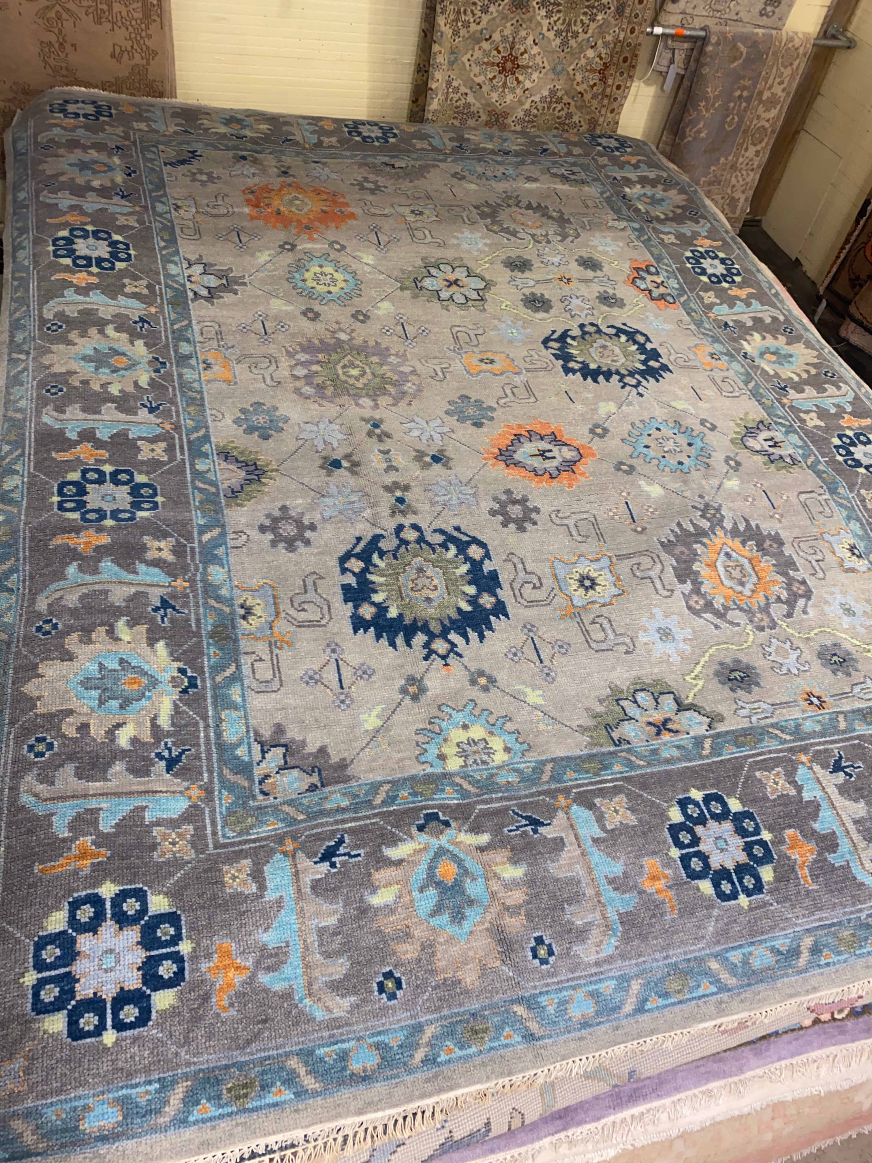 9' x 12' Handwoven Wool Rug